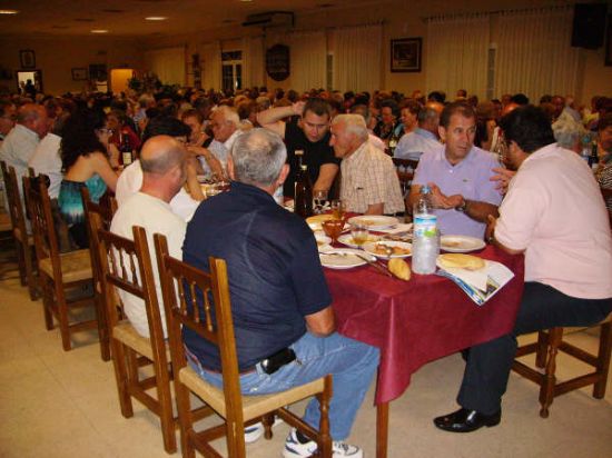 SE CLAUSURA CON UNA CENA DE CONVIVENCIA LA TEMPORADA DE ACTIVIDADES DEL CENTRO MUNICIPAL DE PERSONAS MAYORES, Foto 5