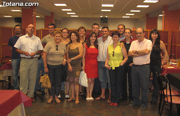 IZQUIERDA UNIDA + LOS VERDES Y MEDIOS DE COMUNICACIÓN COMPARTEN UNA COMIDA TRAS LAS RECIENTES ELECCIONES, Foto 1