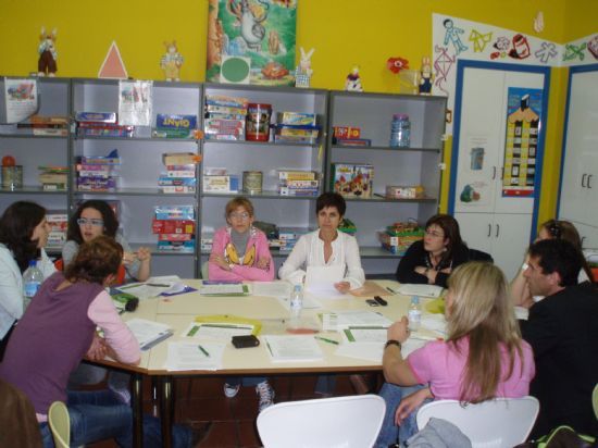 EL CONSISTORIO Y EL INSTITUTO DE LA JUVENTUD DE LA REGIÓN DE MURCIA FIRMARÁN UN CONVENIO, Foto 1