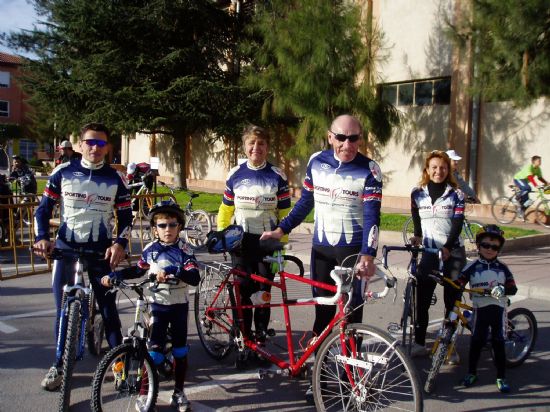 MÁS 800 PERSONAS PARTICIPAN EN EL “DÍA DE LA BICICLETA” DENTRO DE LAS VI JORNADAS DE PROMOCIÓN DE LA SALUD DE TOTANA, Foto 3