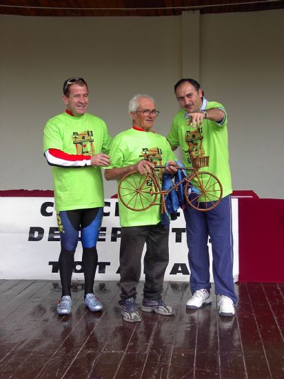MÁS 800 PERSONAS PARTICIPAN EN EL “DÍA DE LA BICICLETA” DENTRO DE LAS VI JORNADAS DE PROMOCIÓN DE LA SALUD DE TOTANA, Foto 5