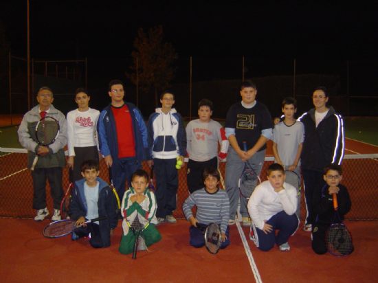 EL CLUB DEPORTIVO SIERRA ESPUÑA ORGANIZA UN CAMPEONATO DE TENIS CON MOTIVO DE LAS FIESTAS NAVIDEÑAS, Foto 1