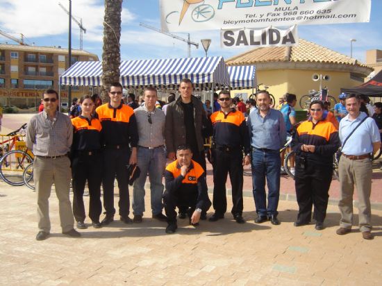 LA AGRUPACIÓN DE VOLUNTARIOS DE TOTANA PARTICIPA EN UNA MARCHA CICLOTURISTA EN MULA, Foto 1