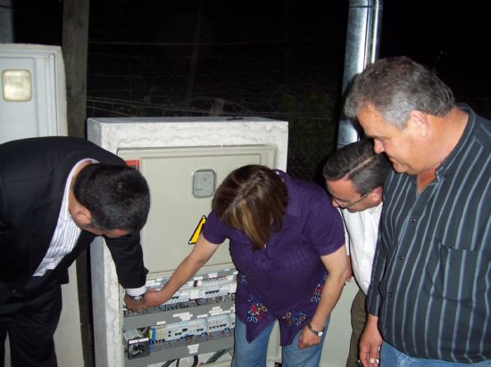 SE INAUGURAN LAS OBRAS DE ALUMBRADO PÚBLICO DEL CAMINO DEL COLMENAR EN LA DIPUTACIÓN DE LA COSTERA, Foto 1