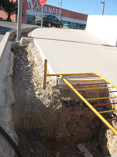 EL PSOE DICE QUE EL ALCALDE TIENE QUE EXPLICAR POR QUÉ SE NIEGA A QUE SE INVESTIGUEN LAS OBRAS DE LA AVENIDA JUAN CARLOS I, Foto 1