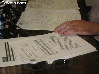 EL CONCEJAL DE EDUCACIÓN NIEGA QUE SE BENEFICIE A LA ASOCIACIÓN “DELTRAJÍN TEATRO” Y ATRIBUYE EL AUMENTO DE AYUDAS AL INCREMENTO DE ACTIVIDADES Y ALUMNOS TRAS IMPLANTAR JORNADA CONTINUA EN CENTROS ESCOLARES DE TOTANA, Foto 2