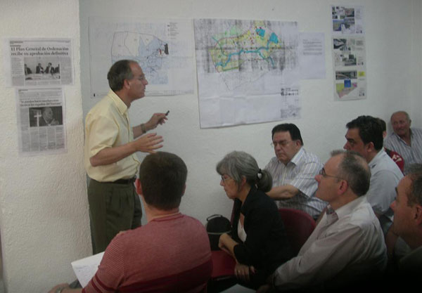 MESA REDONDA SOBRE EL PGMO DE TOTANA, Foto 4