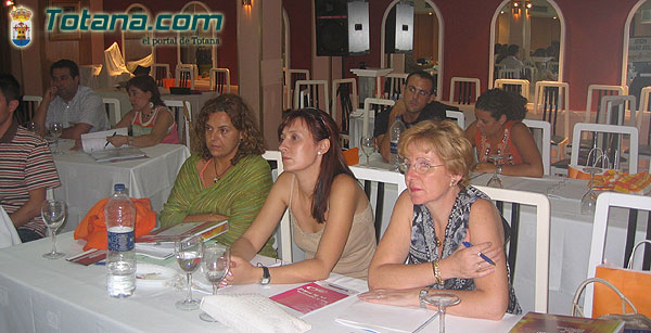 RESPONSABLES DE JUVENTUD DE TODA LA REGIÓN SE REÚNEN EN MAZARRÓN PARA CONOCER NUEVOS SISTEMAS DE INFORMACIÓN, Foto 6