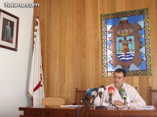 EL PARTIDO POPULAR AFIRMA QUE EL QUEHACER POLÍTICO DE IZQUIERDA UNIDA EN TOTANA SE LIMITA A IDEAR ESTRATEGIAS Y TRETAS PARA ACAPARAR BUENOS TITULARES EN LA PRENSA REGIONAL, Foto 1