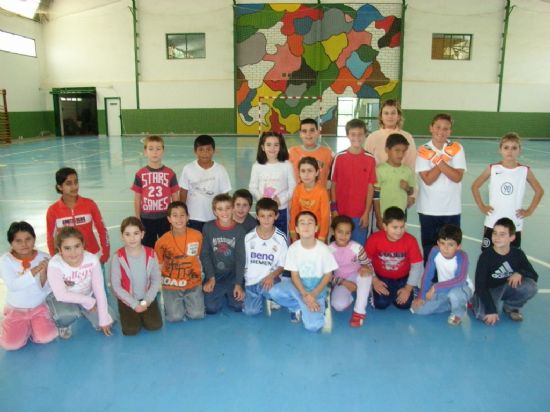 UN TOTAL DE 700 ALUMNOS PARTICIPA EN LAS ACTIVIDADES DE DEPORTE ESCOLAR EN LOS CENTROS EDUCATIVOS DE LA LOCALIDAD (2007), Foto 1