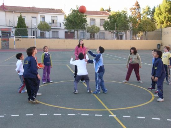 UN TOTAL DE 700 ALUMNOS PARTICIPA EN LAS ACTIVIDADES DE DEPORTE ESCOLAR EN LOS CENTROS EDUCATIVOS DE LA LOCALIDAD (2007), Foto 6