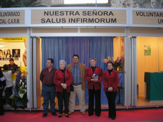 EL CONCEJAL DE SERVICIOS AL CIUDADANO VISITA LA VI MUESTRA DE VOLUNTARIADO EN MURCIA ORGANIZADAS POR LA UNIVERSIDAD CATÓLICA DE MURCIA (UCAM), Foto 1