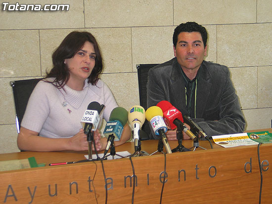 CULTURA OTORGA 5.000 EUROS A LA HERMANDAD DE LA SAMARITANA PARA LOS ACTOS ORGANIZADOS EN EL XXV ANIVERSARIO DE SU BANDA DE TAMBORES Y CORNETAS QUE SE CELEBRARÁN ESTE PRÓXIMO FIN DE SEMANA, Foto 1