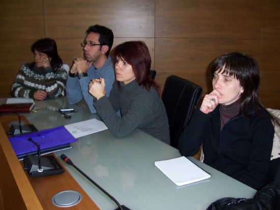 EL ALCALDE CONSTITUYE EL COMITÉ TÉCNICO DEL PLAN ESTRATÉGICO LOCAL “TOTANA CRECE 2013”, UN ÓRGANO QUE SERÁ EL ENCARGADO DE APORTAR LA EXPERIENCIA TÉCNICA MUNICIPAL PARA LA BUENA ADAPTACIÓN DEL PROYECTO A LAS NECESIDADES DE TOTANA (2008), Foto 6