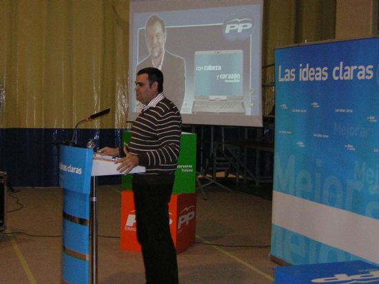 CERCA DE 200 PERSONAS, ENTRE AFILIADOS Y SIMPATIZANTES DE LAS DIFERENTES DIPUTACIONES TOTANERAS, ARROPAN AL PARTIDO POPULAR EN EL ACTO DE CAMPAÑA ELECTORAL PARA PEDANÍAS CELEBRADO EN “EL PARETÓN”, Foto 1