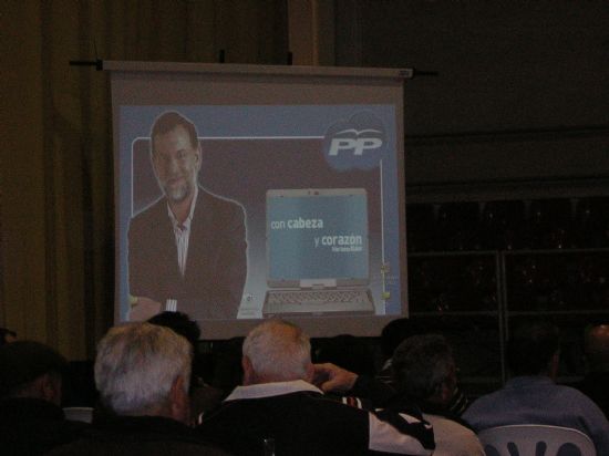 CERCA DE 200 PERSONAS, ENTRE AFILIADOS Y SIMPATIZANTES DE LAS DIFERENTES DIPUTACIONES TOTANERAS, ARROPAN AL PARTIDO POPULAR EN EL ACTO DE CAMPAÑA ELECTORAL PARA PEDANÍAS CELEBRADO EN “EL PARETÓN”, Foto 6