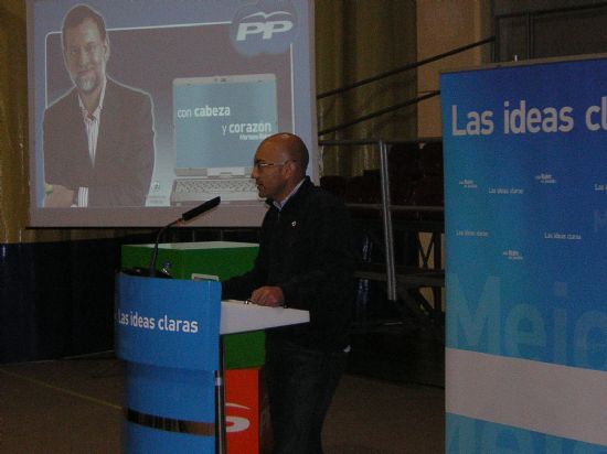 CERCA DE 200 PERSONAS, ENTRE AFILIADOS Y SIMPATIZANTES DE LAS DIFERENTES DIPUTACIONES TOTANERAS, ARROPAN AL PARTIDO POPULAR EN EL ACTO DE CAMPAÑA ELECTORAL PARA PEDANÍAS CELEBRADO EN “EL PARETÓN”, Foto 7