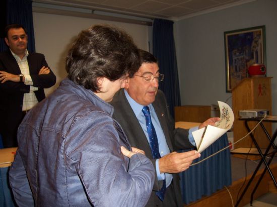 EL ALCALDE DE TOTANA Y LA DIRECTORA GENERAL DE PERSONAS CON DISCAPACIDAD CLAUSURAN LA XXXII ASAMBLEA GENERAL DE LA ASOCIACIÓN REGIONAL MURCIANA DE HEMOFILIA EN “LA CHARCA” (2008), Foto 3