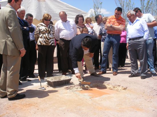 AUTORIDADES REGIONALES Y LOCALES INAUGURAN EL NUEVO CENTRO MUNICIPAL PARA PERSONAS MAYORES DE LA PEDANÍA DE EL PARETÓN, Foto 8