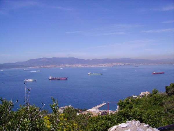 UN TOTAL DE 46 SOCIOS DEL CENTRO MUNICIPAL DE PERSONAS MAYORES PARTICIPA EN UN VIAJE A GIBRALTAR (2008), Foto 2