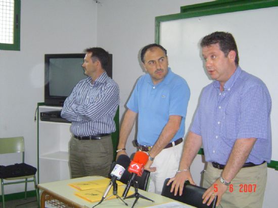 LA CONCEJALÍA DE DEPORTES Y LA ESCUELA DE ENTRENADORES DE MURCIA ORGANZAN UN CURSO DE INICIADOR DE FÚTBOL EN TOTANA, Foto 1