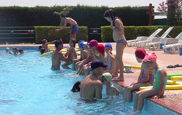 ACTIVIDADES VERANO POLIDEPORTIVO EN EL POLIDEPORTIVO Y EL COMPLEJO DEPORTIVO DEL PARETÓN , Foto 2