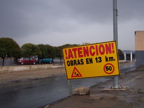 SE ACOMETEN OBRAS DE CONSERVACIÓN Y REFUERZO DEL FIRME EN OTRO TRAMO DE LA CARRETERA N-340 A SU PASO POR TOTANA, Foto 1