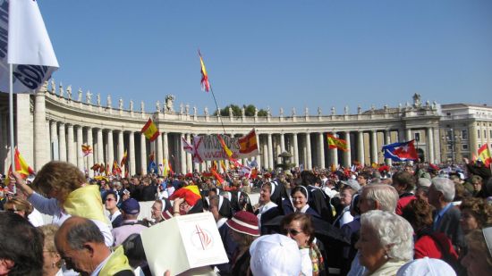 UNA DELEGACIÓN INSTITUCIONAL ASISTIÓ EN ROMA A LA BEATIFICACIÓN DEL SACERDOTE Y MÁRTIR TOTANERO JOSÉ MARÍA CÁNOVAS MARTÍNEZ, Foto 1