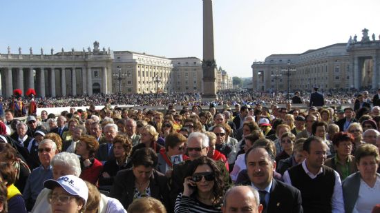 UNA DELEGACIÓN INSTITUCIONAL ASISTIÓ EN ROMA A LA BEATIFICACIÓN DEL SACERDOTE Y MÁRTIR TOTANERO JOSÉ MARÍA CÁNOVAS MARTÍNEZ, Foto 2