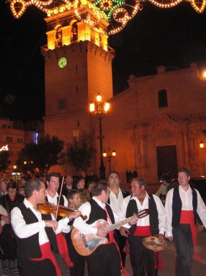 MÁS DE 700 PERSONAS ASISTEN AL FESTIVAL FOLKLÓRICO QUE ORGANIZA LA CONCEJALÍA DE CULTURA DESPUÉS DE MUCHOS AÑOS   , Foto 2