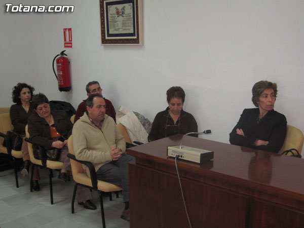 EL AYUNTAMIENTO DE TOTANA SE ADHIERE AL PROYECTO “LIBRO” PARA LA REUTILIZACIÓN DE LIBROS EN LAS ZONAS DE HABLA HISPANA, Foto 3