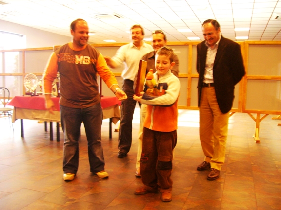 LA SOCIEDAD DE COLOMBICULTURA SANTIAGO DE TOTANA HA ORGANIZADO LAS PRUEBAS DE SELECCIÓN CLASIFICATORIAS PARA EL XV CAMPEONATO COMARCAL, Foto 1