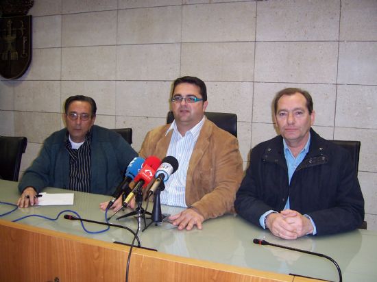 TOTANA SE SUMA A LA CONMEMORACIÓN DEL “DÍA DEL HAMBRE” CON LA ORGANIZACIÓN DE UN RASTRILLO SOLIDARIO QUE SE CELEBRARÁ EL DOMINGO EN LA PLAZA DE LA BALSA VIEJA, Y CUYOS BENEFICIOS IRÁN DESTINADOS A LA CONSTRUCCIÓN DE UN HOSPITAL EN EL SÁHARA, Foto 1
