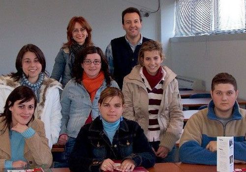 GRUPO ALUMNOS SECUNDARIA VISITA CENTRO DESARROLLO LOCAL PARA CONOCER SU FUNCIONAMIENTO, Foto 1