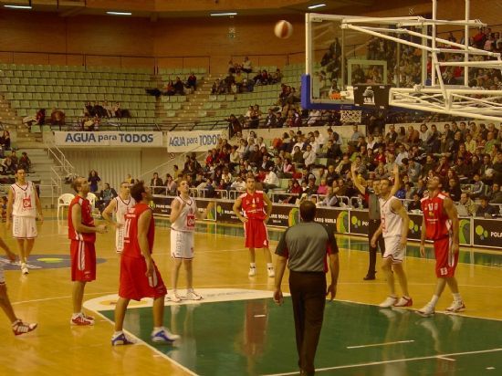 ALUMNOS EDUCACIÓN SECUNDARIA VIAJAN PALACIO DEPORTES DE MURCIA PRESENCIAR PARTIDO CB MURCIA-CAI ZARAGOZA   , Foto 1
