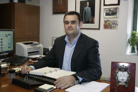 EL PORTAVOZ MUNICIPAL ANUNCIA QUE SE VA A INICIAR UN PROCESO DE EVALUACIÓN DE LOS DAÑOS OCASIONADOS POR EL TEMPORAL DE VIENTO EN EL MUNICIPIO DE TOTANA, Foto 1