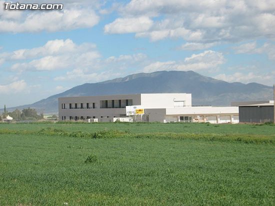 LAS OBRAS DEL NUEVO COLEGIO DE EDUCACIÓN INFANTIL Y PRIMARIA DEL BARRIO DEL TIROL-CAMILLERI FINALIZARÁN DESPUÉS DE SEMANA SANTA, Foto 1