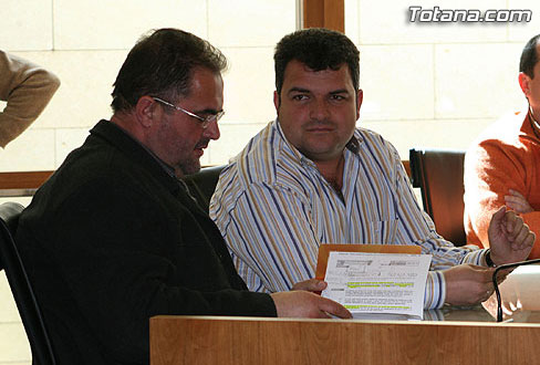POSTURA DEL GRUPO MUNICIPAL DE IU + LOS VERDES EN EL PLENO EXTRAORDINARIO CONVOCADO EL VIERNES, 7 DE MARZO DE 2008., Foto 1