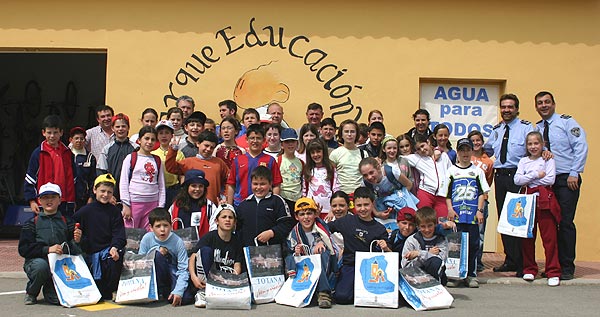 COLEGIO DE MARIA Y DELEGACION MUNICIPAL DE VELEZ RUBIO, AMBOS DE LA VECINA PROVINCIA DE ALMERIA, VISITAN EL PARQUE DE EDUCACION VIAL, Foto 4