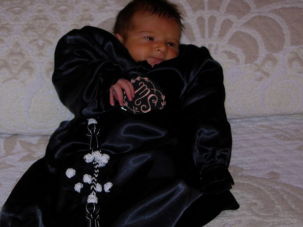 JOSÉ PEDRO, CON TAN SOLO 5 DÍAS DE VIDA, POSIBLEMENTE EL NAZARENO MÁS JOVEN DE ESTA SEMANA SANTA 2007, Foto 4