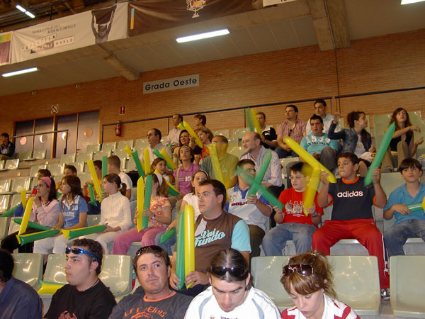 LA CONCEJALIA DE DEPORTES Y EL CLUB BALONCESTO TOTANA APOYARON EL PASADO SÁBADO 6 DE MAYO AL CLUB POLARIS WORLD BALONCESTO MURCIA EN EL PLAY-OFF DE ASCENSO A LA LIGA ACB DE BALONCESTO, Foto 2