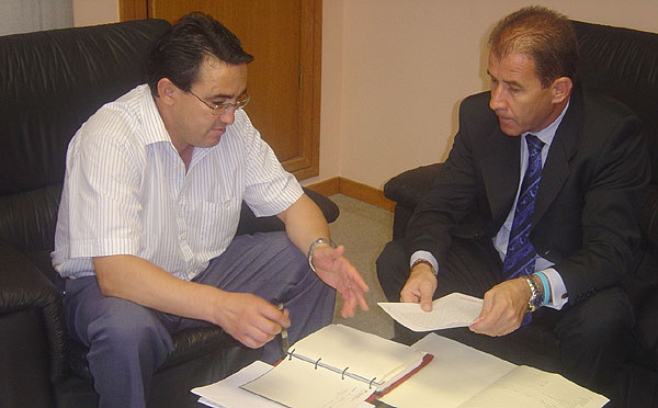 EL ALCALDE Y EL DIRECTOR GENERAL DE CARRETERAS ULTIMAN DETALLES SOBRE LA EJECUCIÓN DE LA CIRCUNVALACIÓN NORTE Y TRAZADO Y PROCESO EXPROPIACIONES AUTOVÍA TOTANA-MAZARRÓN, Foto 1