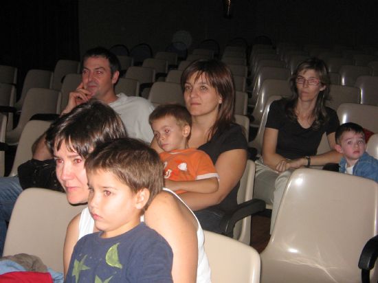 LOS MÁS PEQUEÑOS SE DIVIERTEN CON LA PUESTA EN ESCENA DE LA OBRA DE TEATRO INFANTIL “UNA LECCIÓN ANIMAL”, Foto 8