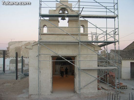 COMIENZA LA SEGUNDA FASE DE REHABILITACIÓN DE LA ERMITA DE NUESTRA SEÑORA DEL ROSARIO DE LA PEDANÍA DEL PARETÓN- CANTAREROS, Foto 1