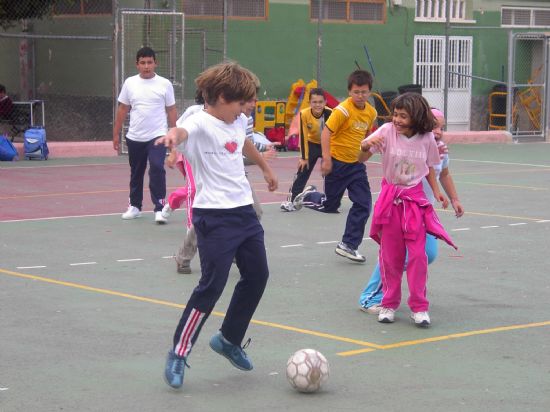 LA CONCEJALÍA DE DEPORTES INICIA EL SÁBADO LAS COMPETICIONES DE LOS JUEGOS ESCOLARES EN EL PABELLÓN MUNICIPAL DE DEPORTES , Foto 3