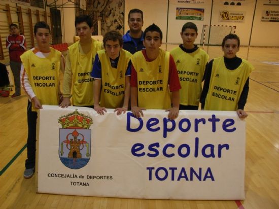 UN TOTAL DE 14 EQUIPOS PARTICIPAN EN LA PRIMERA JORNADA DE JUEGOS ESCOLARES PARA SECUNDARIA EN LA MODALIDAD DE FÚTBOL SALA, ORGANIZADA POR EL PROGRAMA DE DEPORTE ESCOLAR (2008), Foto 1