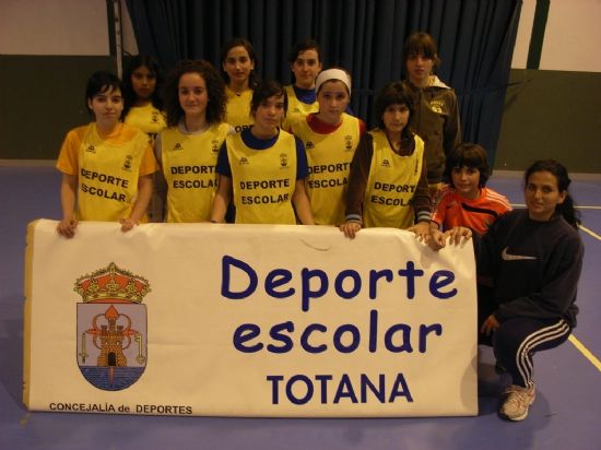 UN TOTAL DE 14 EQUIPOS PARTICIPAN EN LA PRIMERA JORNADA DE JUEGOS ESCOLARES PARA SECUNDARIA EN LA MODALIDAD DE FÚTBOL SALA, ORGANIZADA POR EL PROGRAMA DE DEPORTE ESCOLAR (2008), Foto 4
