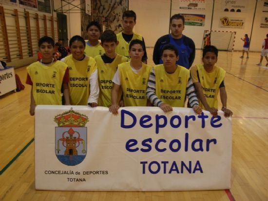 UN TOTAL DE 14 EQUIPOS PARTICIPAN EN LA PRIMERA JORNADA DE JUEGOS ESCOLARES PARA SECUNDARIA EN LA MODALIDAD DE FÚTBOL SALA, ORGANIZADA POR EL PROGRAMA DE DEPORTE ESCOLAR (2008), Foto 6