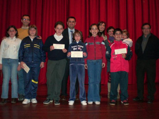 ENTREGAN LOS PREMIOS DE LOS CONCURSOS DE DIBUJO Y FOTOGRAFÍA ORGANIZADOS DENTRO DE LA SEMANA DE IGUALDAD DE OPORTUNIDADES, Foto 1