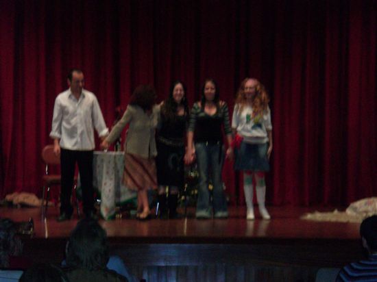 LA OBRA “MOTIVOS DE MUJER” DA COMIENZO A LAS ACTIVIDADES DEL DÍA INTERNACIONAL DE LA MUJER CON UN HOMENAJE A LA FIGURA FEMENINA EN CLAVE DE HUMOR, Foto 2